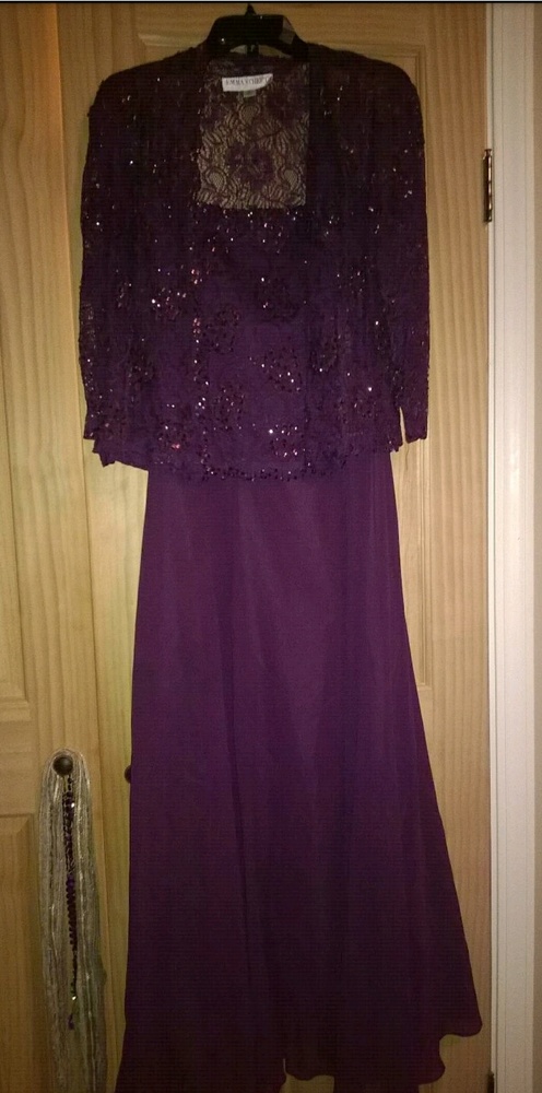 Formal dress (